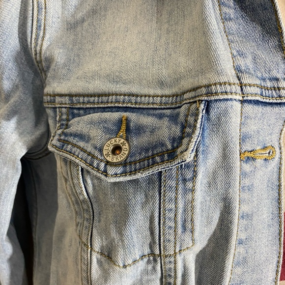 Lucky Brand Women’s Denim Jacket Size Small - Picture 4 of 6